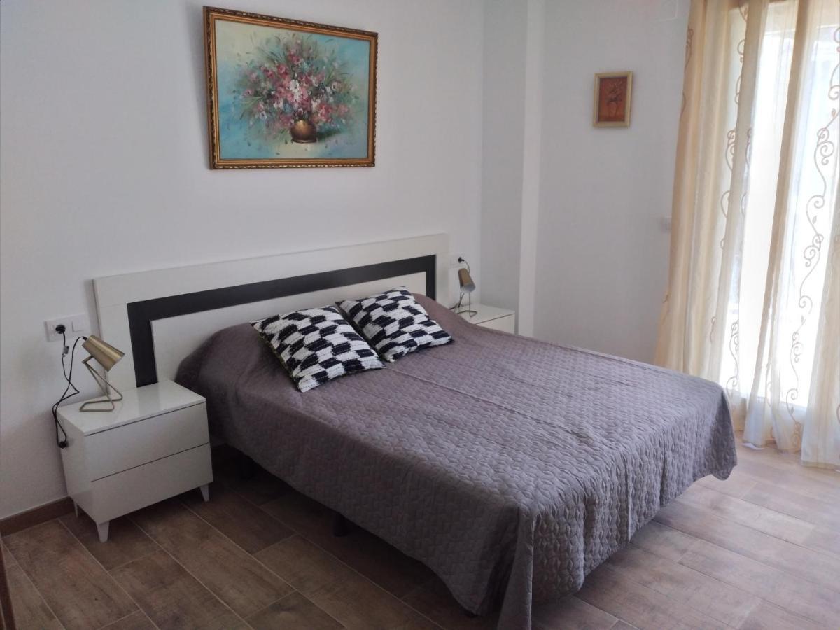 Boutique Los Pinos Hotel Denia Bagian luar foto